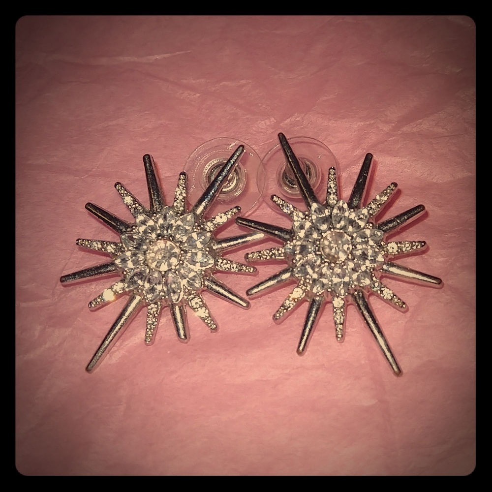Starburst post earrings